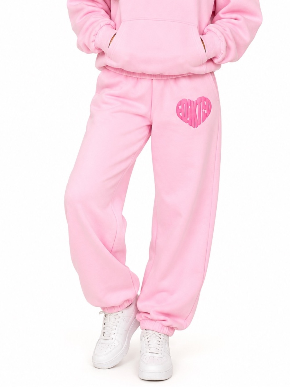 Edikted Sweatpants Women’s Size Small Pink Cotton Heart Graphic Joggers Sporty
